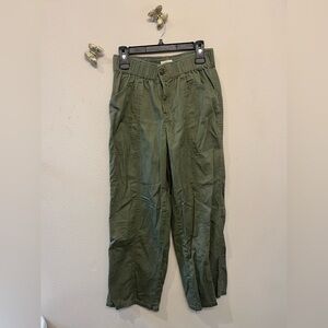Stylish Olive Women's Cropped Pants